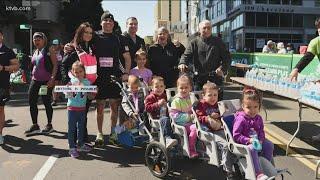 Eagle dad sets world record in half marathon while pushing quintuplets