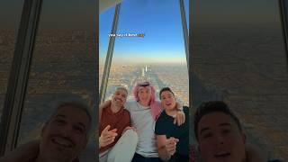 Acapella a 300 metros de altura #singer #saudiarabia #acapella