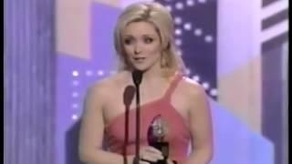 Jane Krakowski wins 2003 Tony Award for Best Featured Actress in a Musical