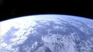 Вибрационный тон планеты Земля - До-диез. Частота 136.1 Герц.
