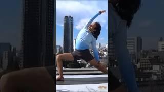 Thigh Hip Fat Buring Yogasana #shorts Yog Guru Dheeraj Legs Strength Training Warrior Pose Exercise