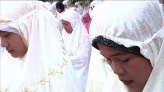 Indonesian Muslims celebrate end of Ramadan