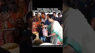 Mamata Banerjee Makes Aloo Chop Serves Locals During Jhargram Visit