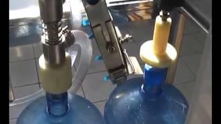 Видео автомата розлива воды для 19л бутылей