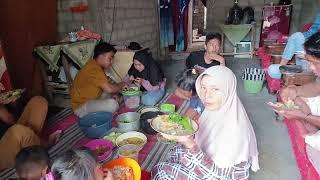 makan bareng  bersama pak lahuri  mbak ten dan kawan