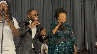 Wow Watch how Despite Son Kennedy & Diana Asamoah Performed together at the biggest Wedding in Accra