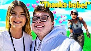 GHOST AYDAN CARRIES *NEW* GIRLFRIEND IN SQUADS 30 BOMB - Fortnite Funny Moments