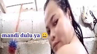 ngintip cewek cantik mandi  video viral  video dewasa