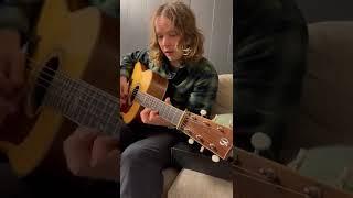 Billy Strings KILLER SOLO