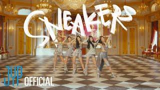 ITZY “SNEAKERS” MV @ITZY