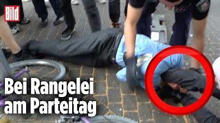 ESSEN AFD-Politiker Stefan Hrdy beißt Demonstrant