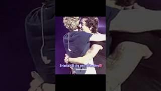 I miss these two together #harrystyles #niallhoran #narry #onedirection #bestfriends