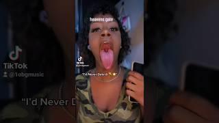 Yol.kellz long tongue She must be kakeys sister  Obg reaction