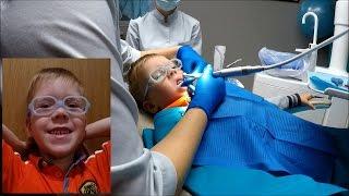 Визит к Детскому Стоматологу. Тимоше чистим зубы.