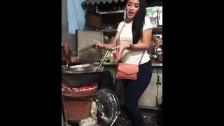 goyang viral#goyang sambil masak