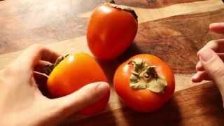How to eat a persimmon and know if its ripe