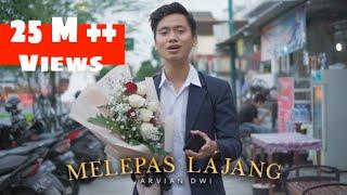 ARVIAN DWI FT. TRI SUAKA - MELEPAS LAJANG OFFICIAL MUSIC VIDEO