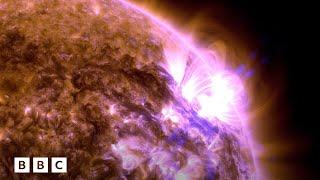 Watch the spectacular solar flares causing the aurora  BBC Global