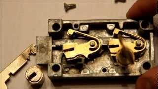 009 Sargent and Greenleaf S&G Safe Deposit Box Lock -- gutted and demo