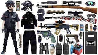 Unpacking special police toy set submachine gun 98K sniper rifle revolver bow and arrow bomb