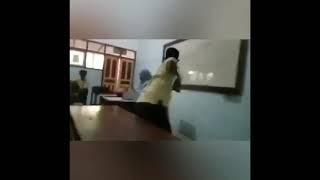 Viral Video anak murid mempermainkan gurunya sendiri