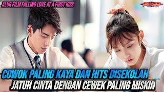 COWOK PALING KAYA TAMPAN DAN HITS YANG JATUH CINTA DENGAN GADIS PALING LUGU DAN MISKIN  Alur Film