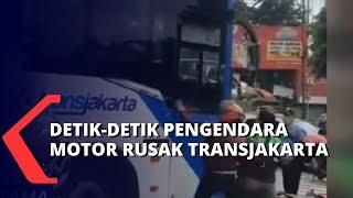 Aksi Pengendara Motor Pecahkan Kaca Bus Transjakarta Dengan Helm Berikut Alasannya