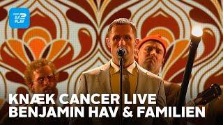 Knæk Cancer Live  Benjamin Hav & Familien synger ‘Spice Up Your Life’  TV 2 PLAY