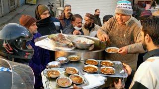 Tariq Siri Paye - Lalkurti Street Food Rawalpindi  Tariq Paye Farosh  Subah ka Nashta  Tariq Paye